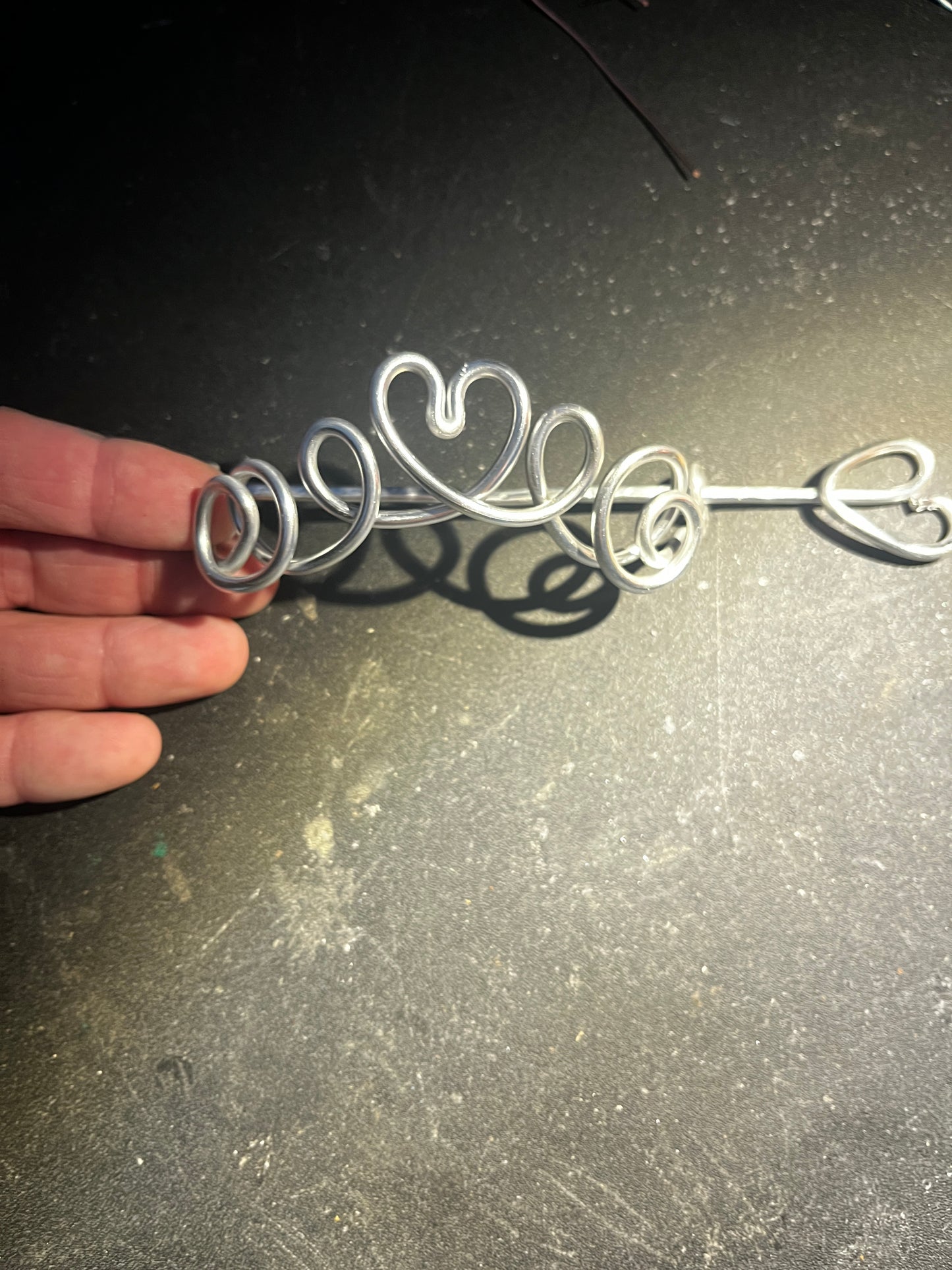 Mystic loop heart hair pin