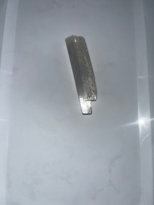 Raw selenite