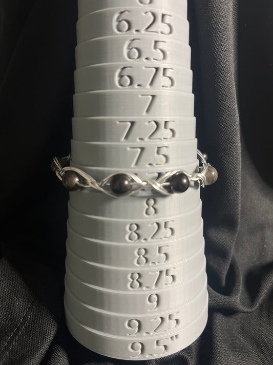 Obsidian & hematite (sz 7.25-9)