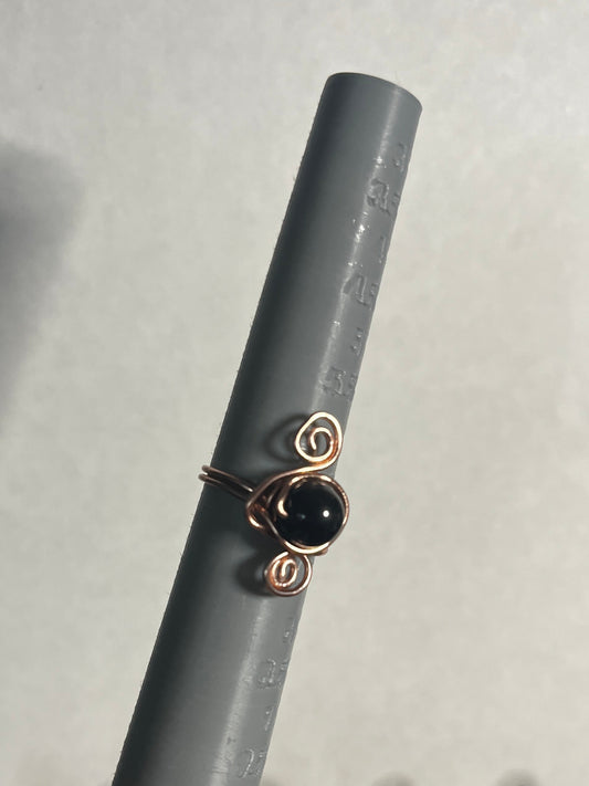 Midnight spiral ring sz8