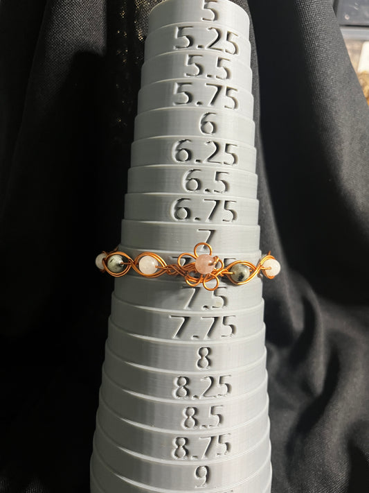 Sesame Jasper & white Jade (sz 7.5)