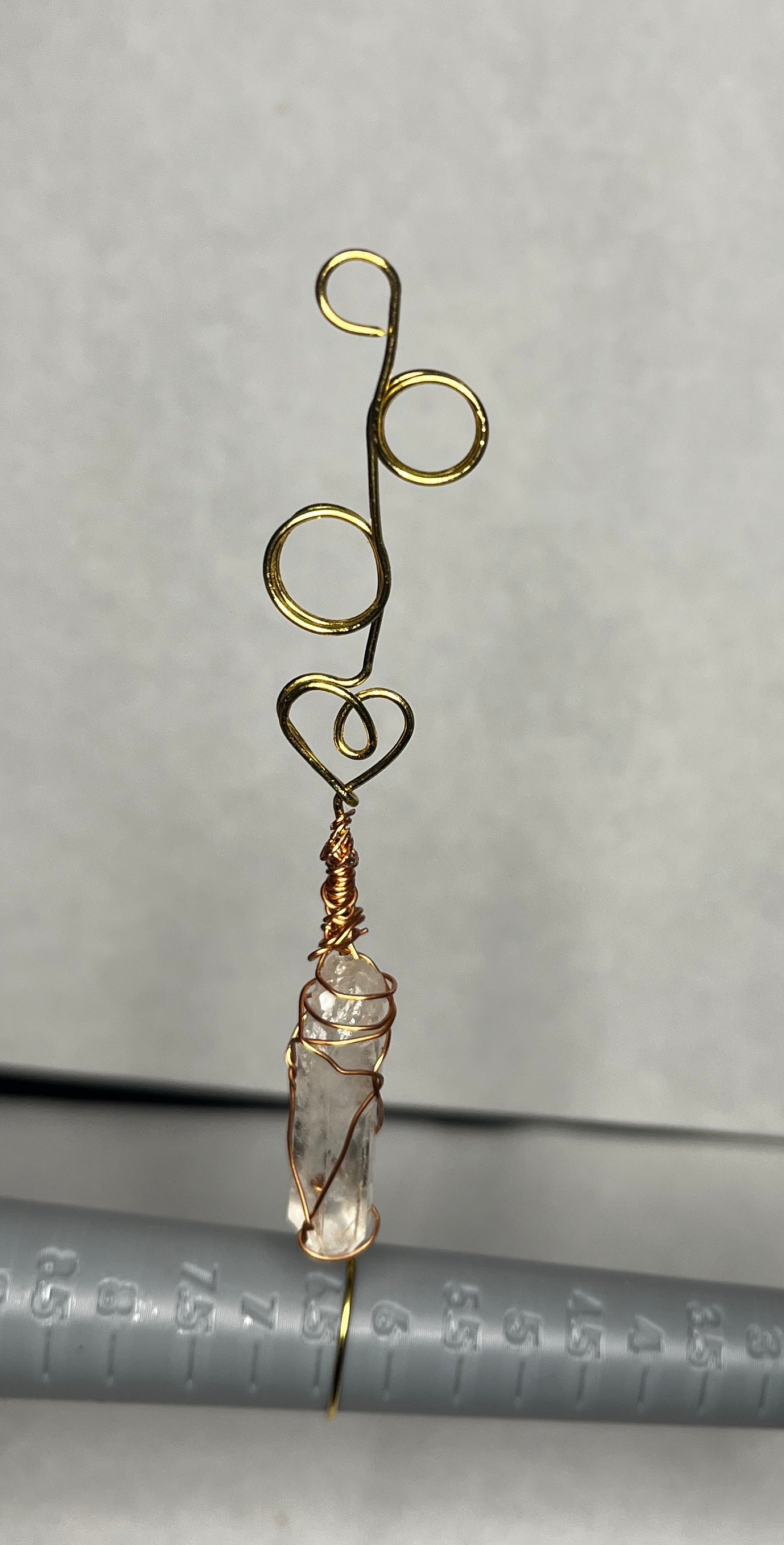 Clear Quartz Blunt & Joint Holder Ring (Fits Size 6.5)