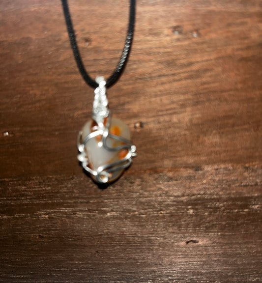 Agate pendant