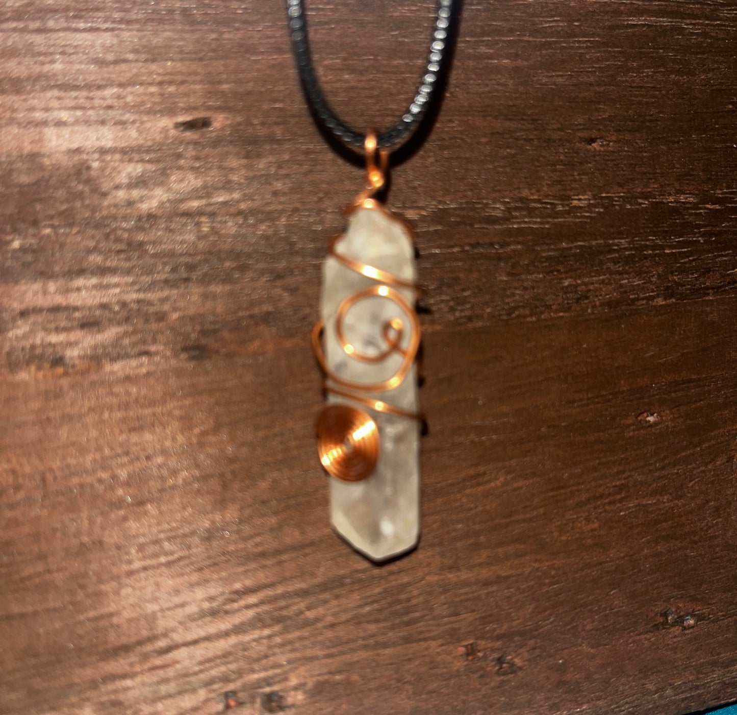 Quartz pendant